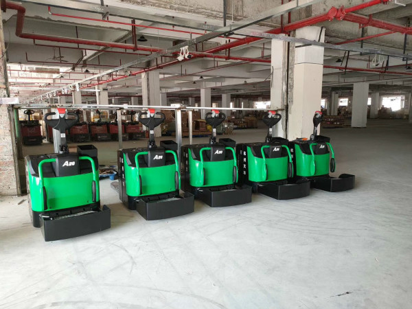 1.5噸的電動(dòng)搬運(yùn)車也會(huì)出現(xiàn)故障，這些你要知道！