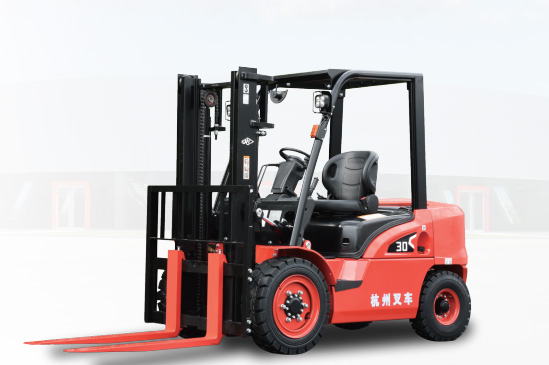 你知道嗎？這樣保養(yǎng)內(nèi)燃叉車，簡直是在坑人！